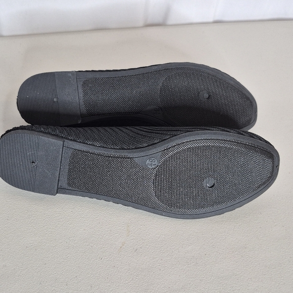 Danskin Hope Black Slip-On Ballet Flats - Size 8.5 - Picture 13 of 14